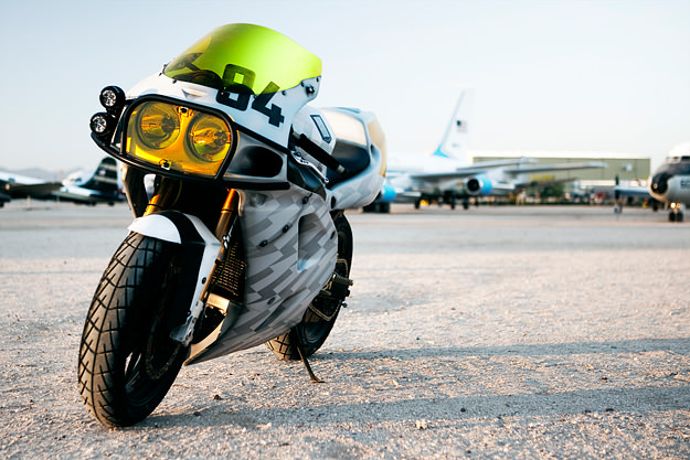 Kuraki　TAK DC Icon Thunder Chunky ZX7 | Bike EXIF